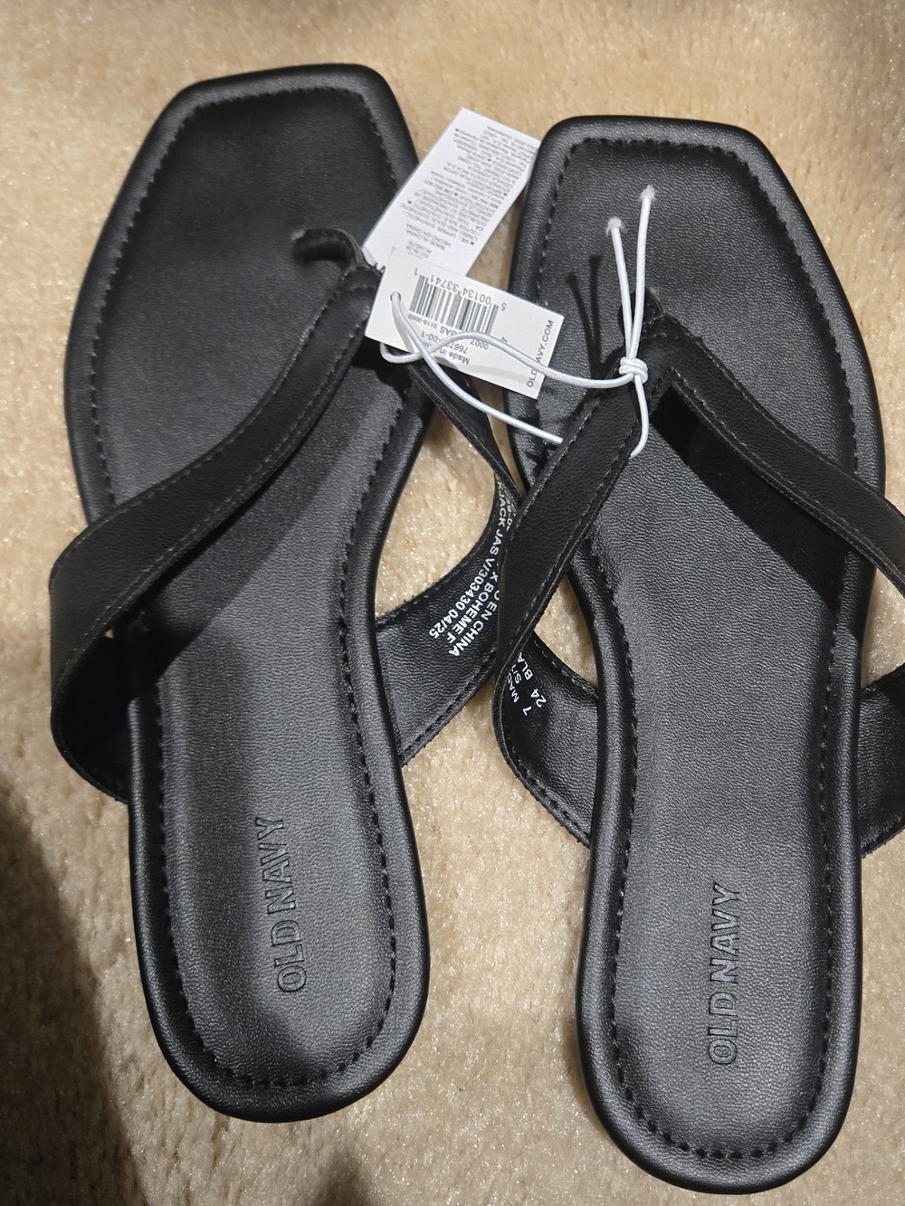 Old Navy Black Square-Toe Thong Sandals for Women
